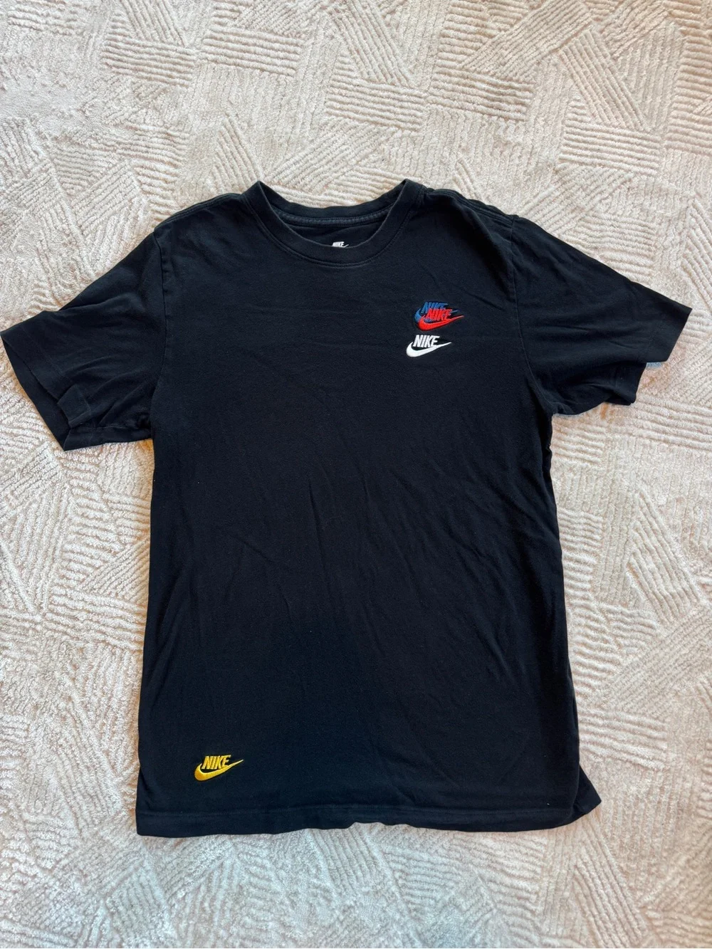 Nike Black Multi-Logo Embroidered Swoosh Tee Shirt Small S